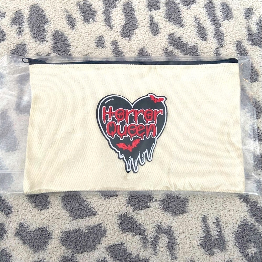 HANDMADE MAKEUP BAG ‘HORROR QUEEN’
